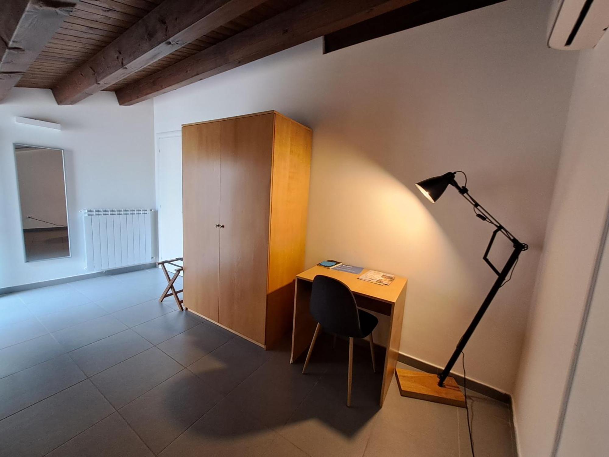 Sopra Moltivolti Guesthouse Palermo Ruang foto